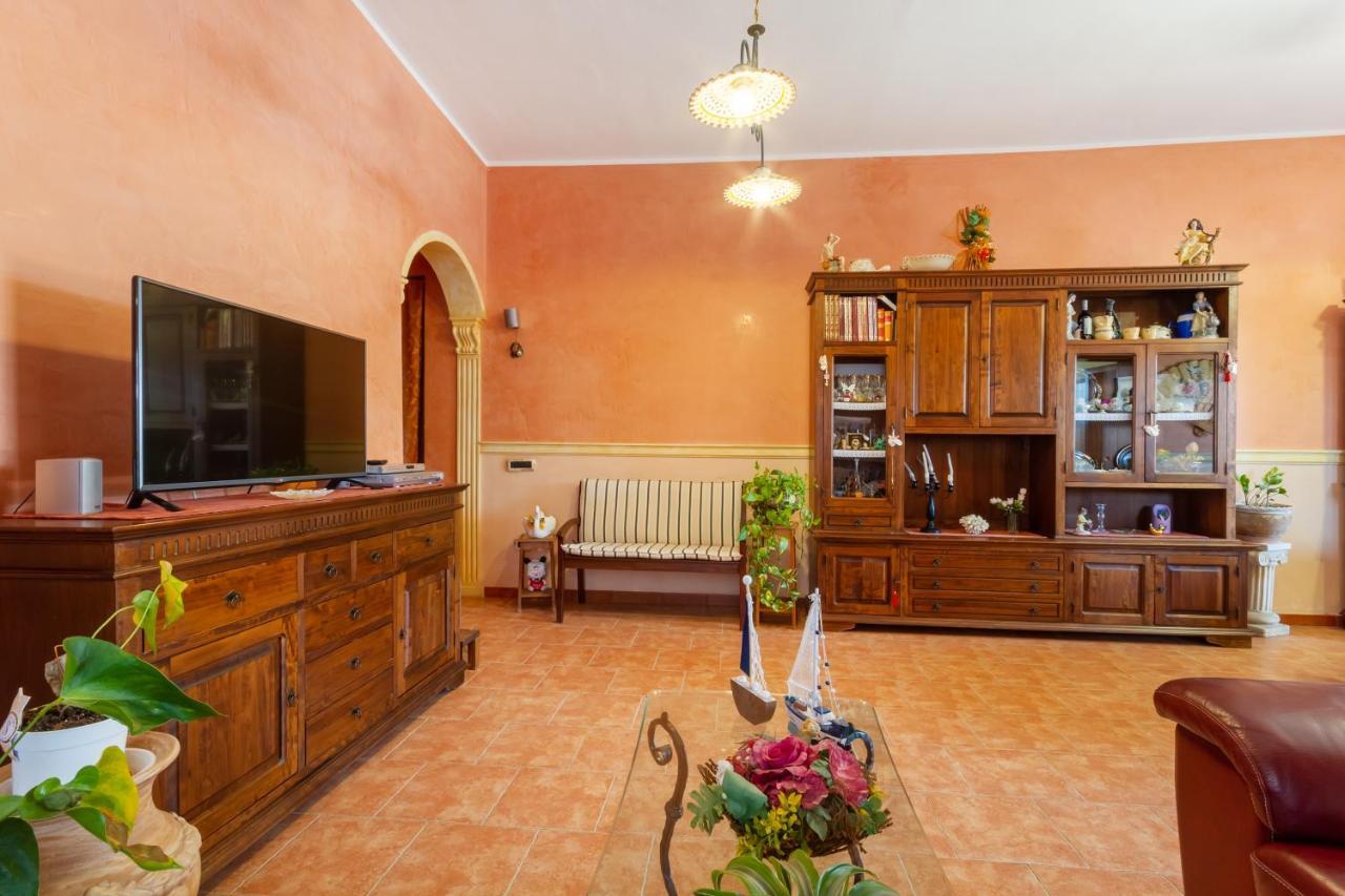 Air-Conditioned Villa In Porto Cesareo With Parking And Bicycles Exterior photo