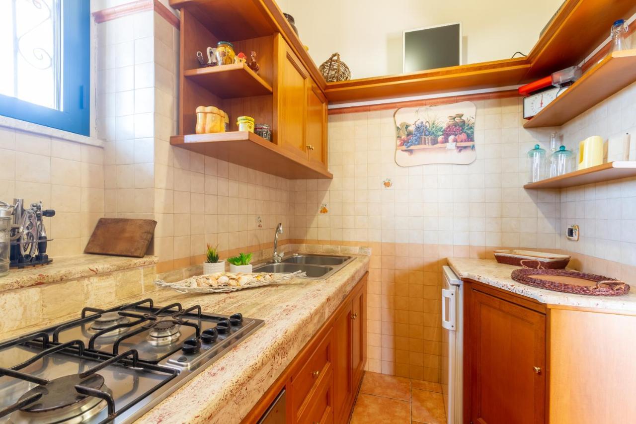 Air-Conditioned Villa In Porto Cesareo With Parking And Bicycles Exterior photo