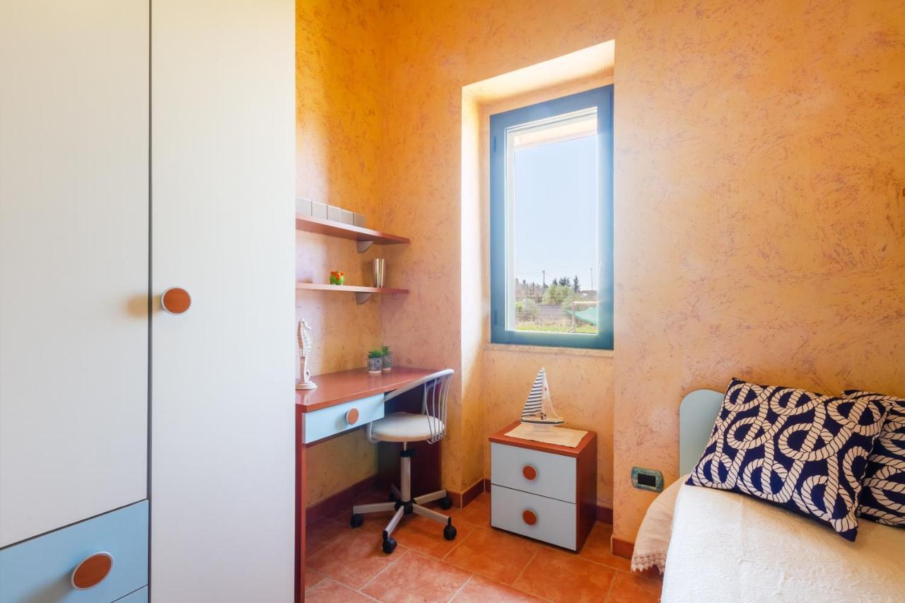 Air-Conditioned Villa In Porto Cesareo With Parking And Bicycles Exterior photo